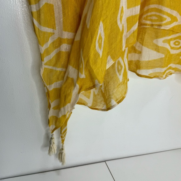 Chicos Oversized Linen popover poncho - Picture 3 of 5